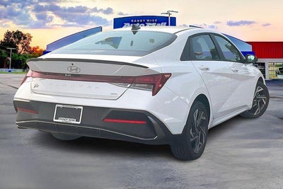 2025 Hyundai ELANTRA HYBRID SEL Sport
