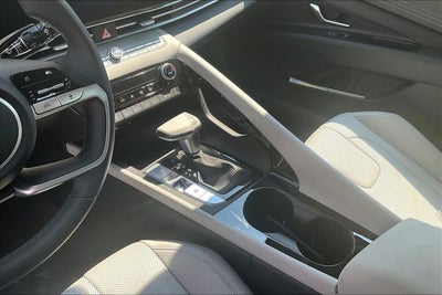 2025 Hyundai ELANTRA HYBRID Limited