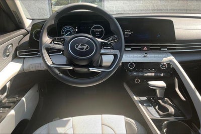 2025 Hyundai ELANTRA HYBRID Limited