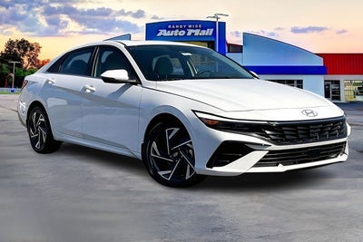 2025 Hyundai ELANTRA Limited