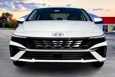 2025 Hyundai ELANTRA Limited