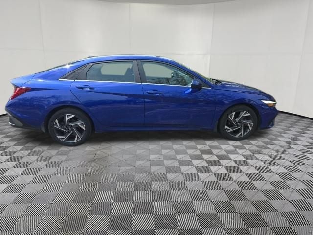 2024 Hyundai Elantra SEL - Photo 9
