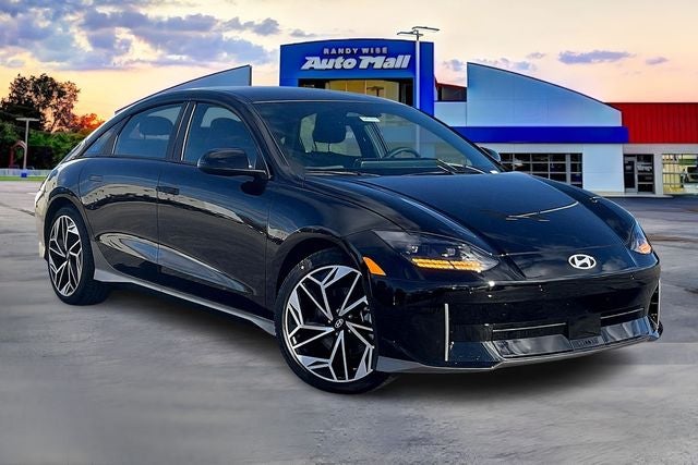 2025 Hyundai IONIQ 6 SEL