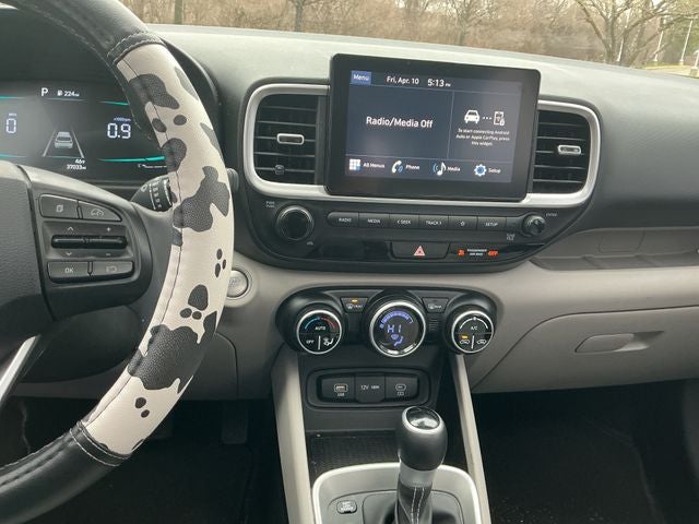 2024 Hyundai VENUE SEL