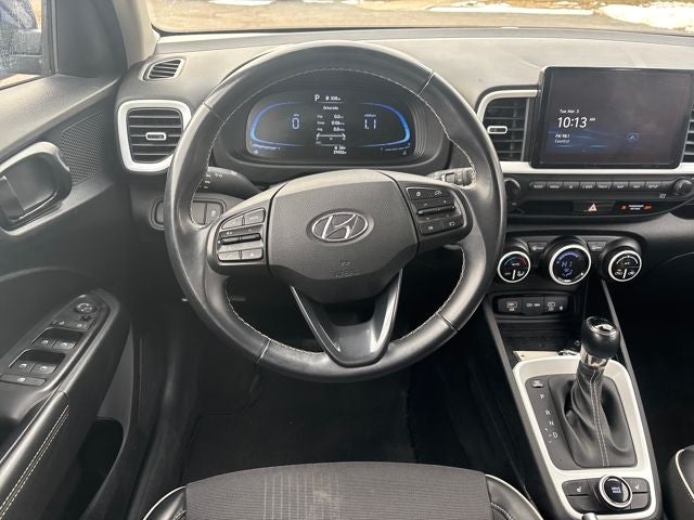 2023 Hyundai VENUE Limited