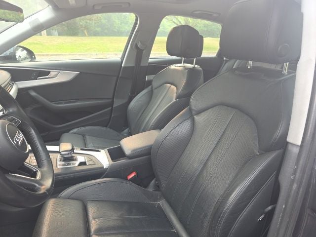 2017 Audi A4 2.0T Prestige quattro