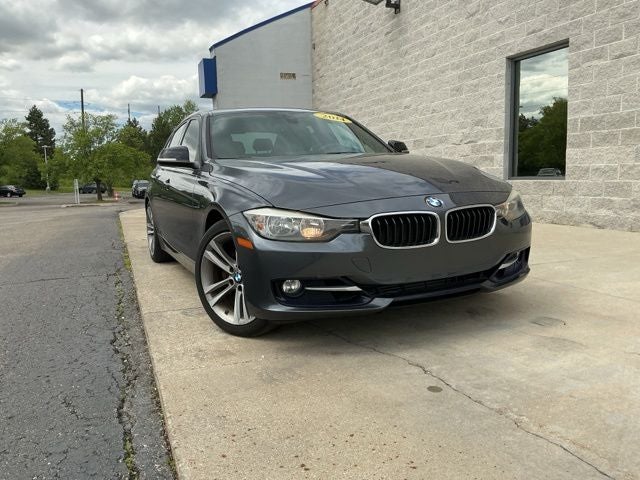 2014 BMW 3 Series 328i Sedan's photo