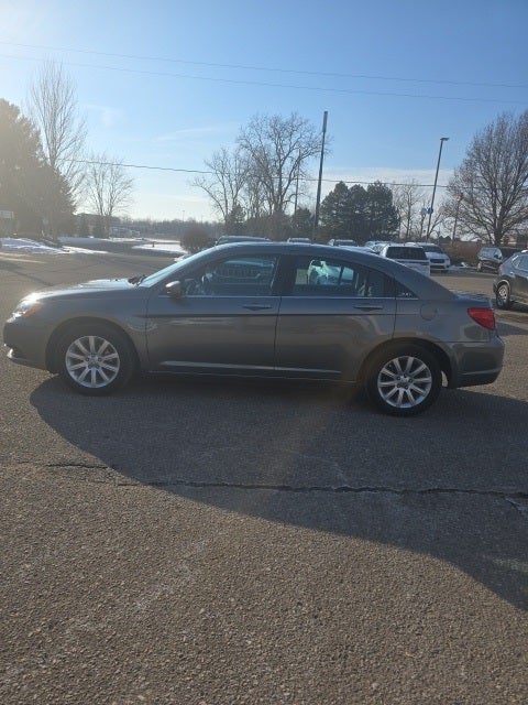 2012 Chrysler 200 Touring