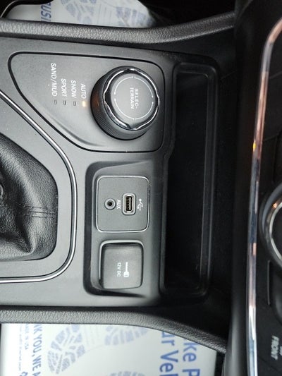 2019 Jeep Cherokee Sport