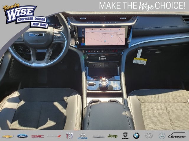 2026 Jeep Grand Cherokee Altitude