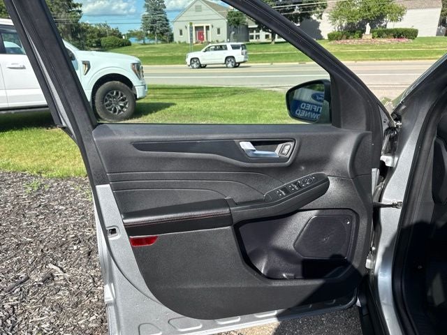 2024 Ford Escape ST-Line Select