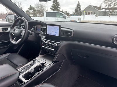 2023 Ford Explorer ST-Line
