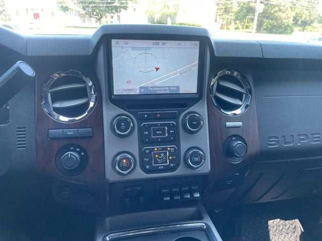 2015 Ford F-350SD Lariat DRW