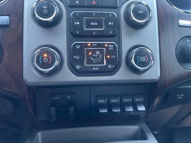 2015 Ford F-350SD Lariat DRW