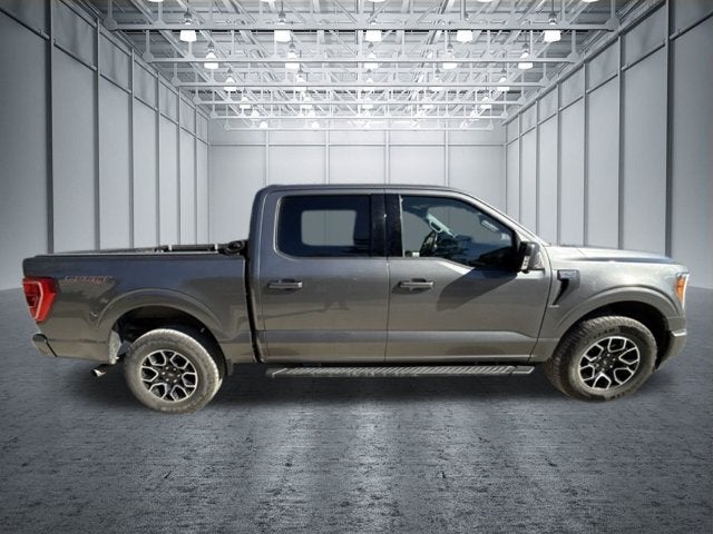 2022 Ford F-150 XLT V8