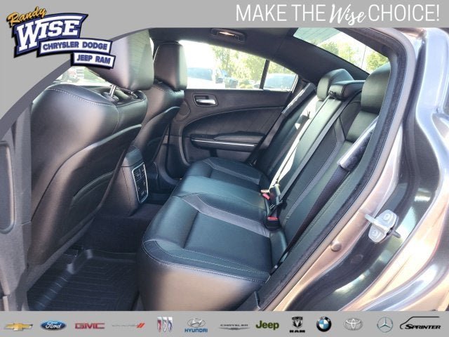 2017 Dodge Charger SXT
