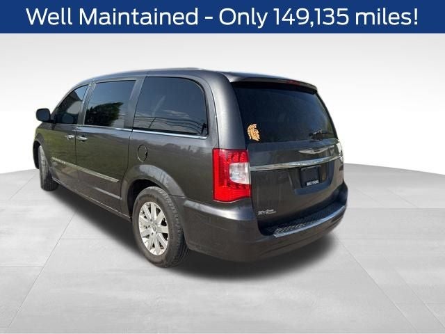 2016 Chrysler Town & Country Touring