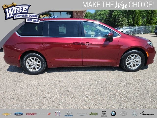 2023 Chrysler Pacifica Touring L