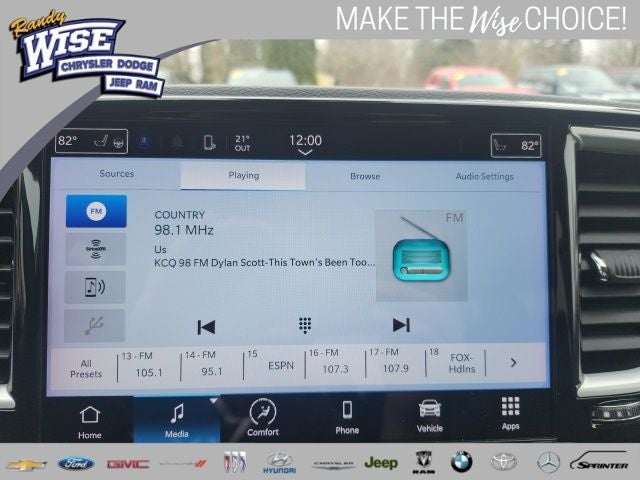 2023 Chrysler Pacifica Touring L