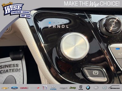 2023 Chrysler Pacifica Hybrid Limited