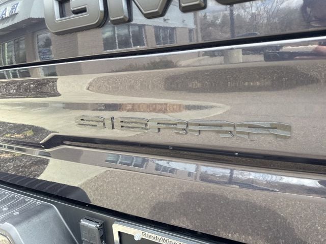 2022 GMC Sierra 1500 AT4X