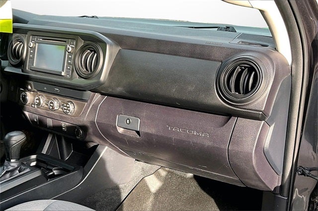 2019 Toyota Tacoma SR V6