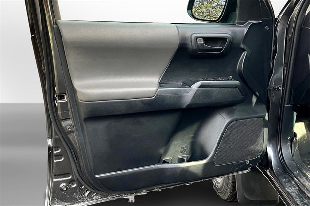 2019 Toyota Tacoma SR V6