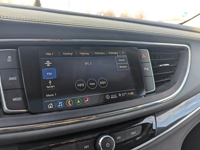 2021 Buick Enclave Essence