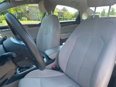 2018 Hyundai SONATA SE