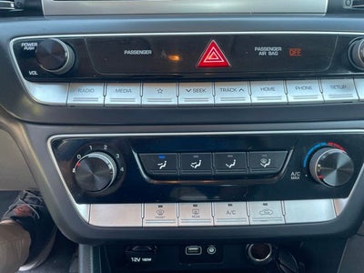 2018 Hyundai SONATA SE