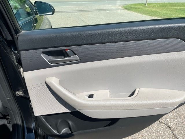 2018 Hyundai SONATA SE