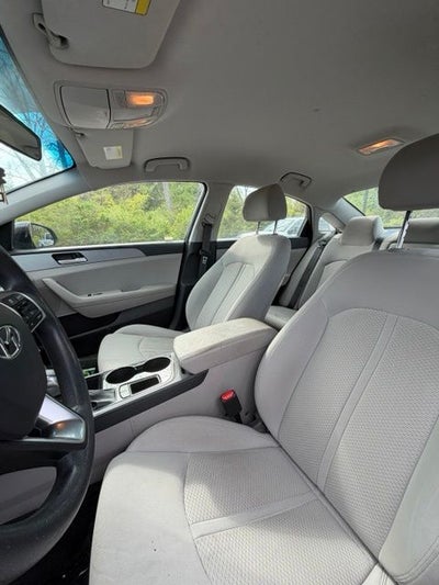 2018 Hyundai SONATA SE
